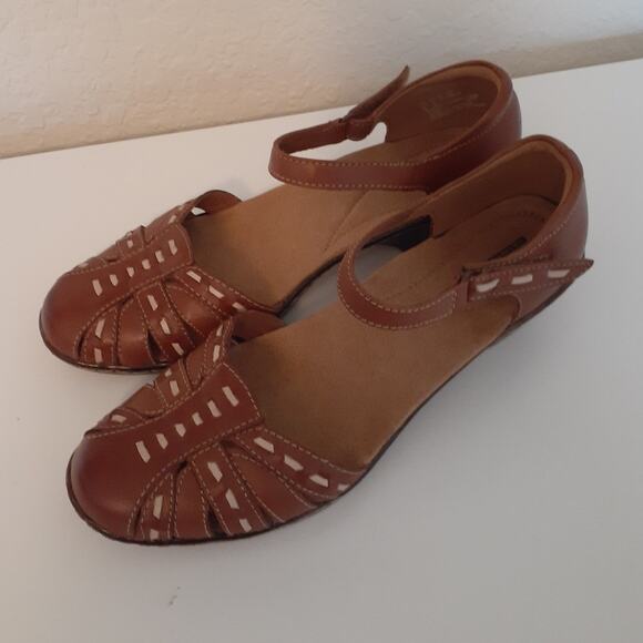 Clarks Collection Brown Leather Ankle Strap Comfort Sandals Shoes 9 Great Cond. - Picture 3 of 6
